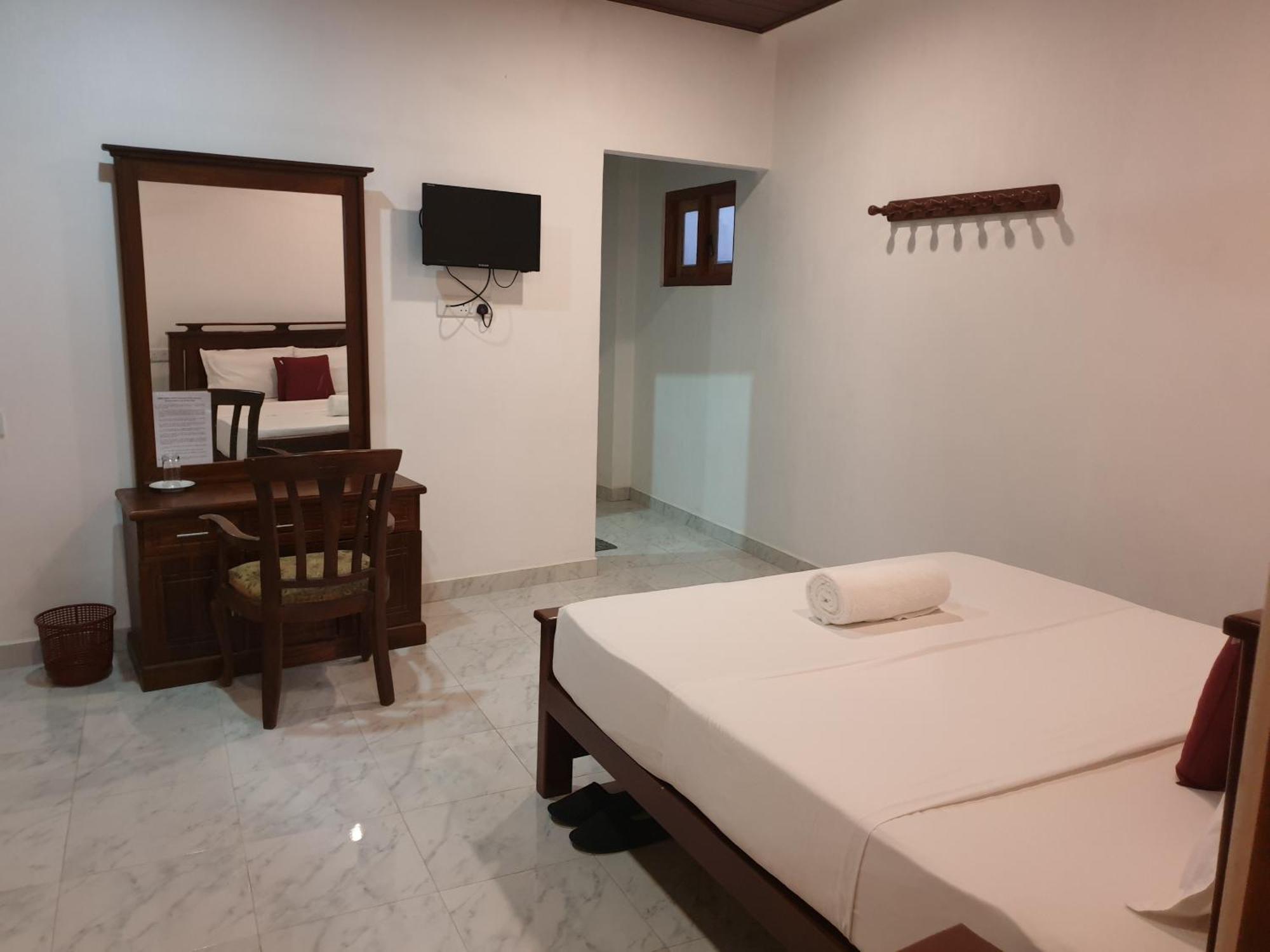 Enara Luxury Stay Katugastota ภายนอก รูปภาพ